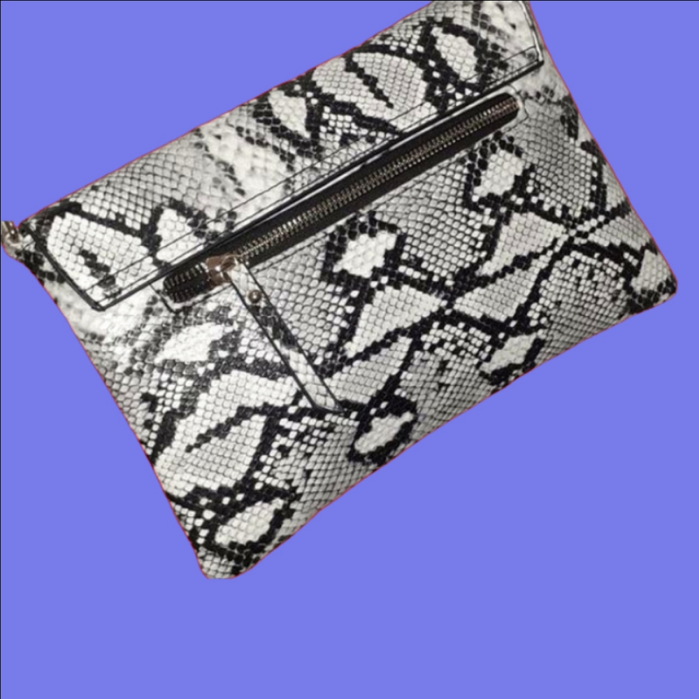 WILD (SNAKE) SHOULDER BAG! - Picture 6 of 6